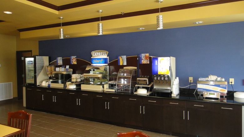<b>Holiday Inn Express & Stes George West Restaurant</b>. Images powered by <a href="https://www.leonardoworldwide.com/" title="Leonardo Worldwide" target="_blank">Leonardo</a>.