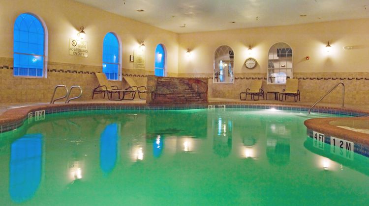 Holiday Inn Express Levelland Pool