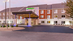 Holiday Inn Express & Suites ChicagoWest