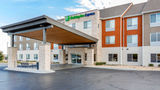 <b>Holiday Inn Express & Suites ChicagoWest Exterior</b>. Images powered by <a href="https://www.leonardoworldwide.com/" title="Leonardo Worldwide" target="_blank">Leonardo</a>.