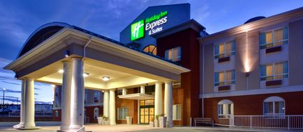 Holiday Inn Express Hinton Exterior