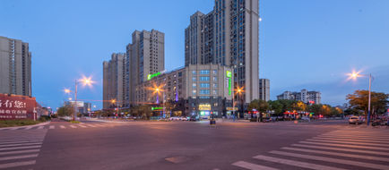 Holiday Inn Express Zhangjiagang East Exterior