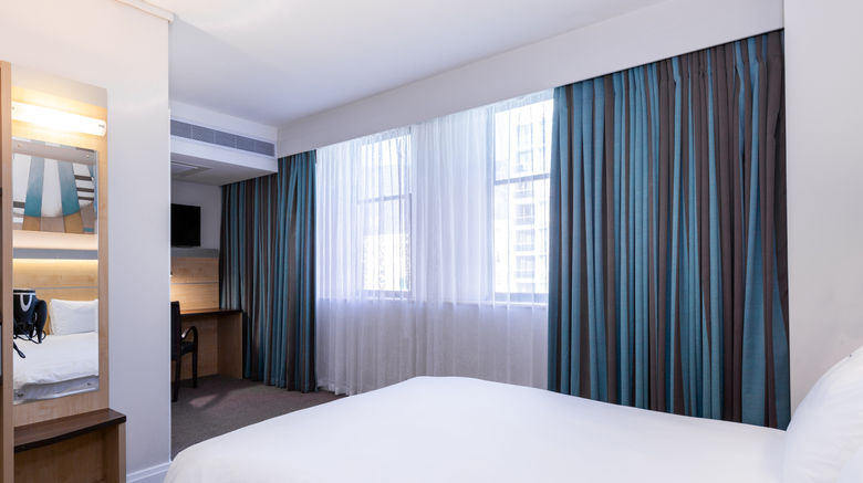 <b>Holiday Inn Express City Centre Room</b>. Images powered by <a href="https://www.leonardoworldwide.com/" title="Leonardo Worldwide" target="_blank">Leonardo</a>.
