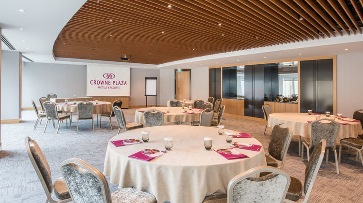 Crowne Plaza Istanbul Oryapark Ballroom