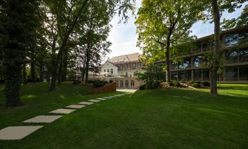 La Maison Hotel, a Design Hotel