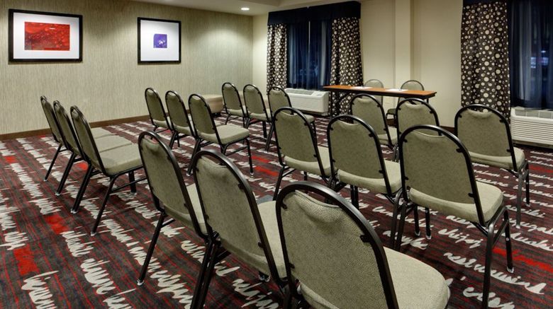 <b>Holiday Inn Express & Suites York SE Meeting</b>. Images powered by <a href="https://www.leonardoworldwide.com/" title="Leonardo Worldwide" target="_blank">Leonardo</a>.