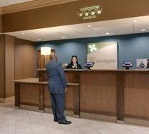 Holiday Inn Hotel & Suites Lobby