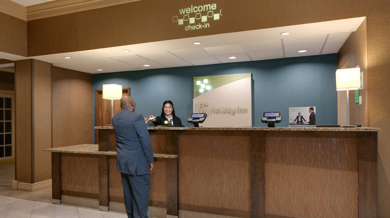 <b>Holiday Inn Hotel & Suites Lobby</b>. Images powered by <a href="https://www.leonardoworldwide.com/" title="Leonardo Worldwide" target="_blank">Leonardo</a>.