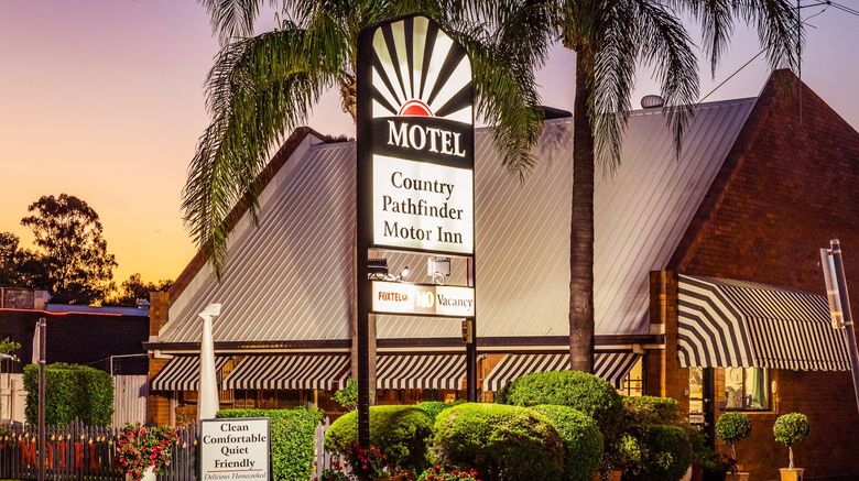 <b>Country Pathfinder Motor Inn Exterior</b>. Images powered by <a href="https://www.leonardoworldwide.com/" title="Leonardo Worldwide" target="_blank">Leonardo</a>.