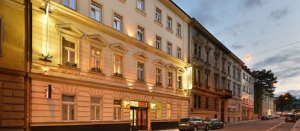 Hotel Angelis Exterior