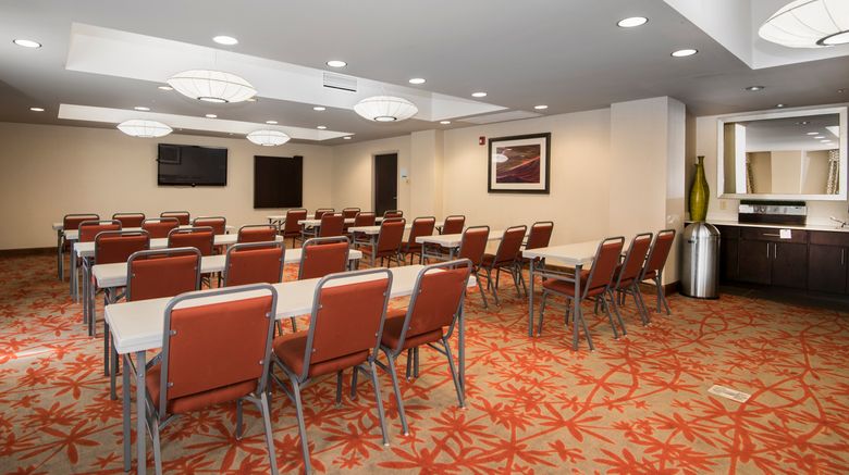 <b>Holiday Inn Express and Suites Conway NW Meeting</b>. Images powered by <a href="https://www.leonardoworldwide.com/" title="Leonardo Worldwide" target="_blank">Leonardo</a>.