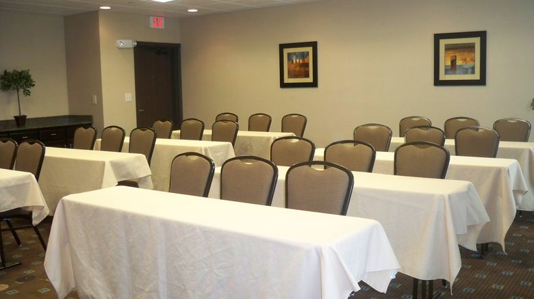 <b>Holiday Inn Express & Suites Omaha I-80 Meeting</b>. Images powered by <a href="https://www.leonardoworldwide.com/" title="Leonardo Worldwide" target="_blank">Leonardo</a>.