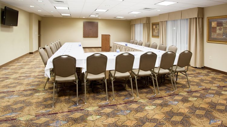 Holiday Inn Express Hotel & Suites Meeting