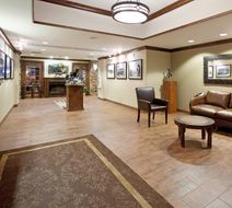 Holiday Inn Express Hotel & Suites Lobby