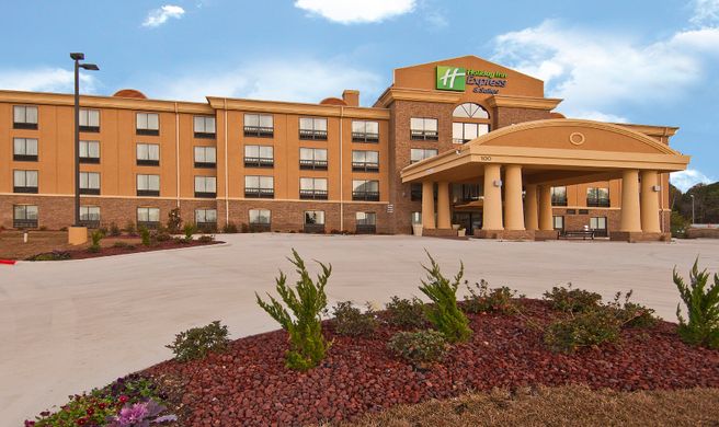 Holiday Inn Express Jackson/Pearl Arpt Exterior