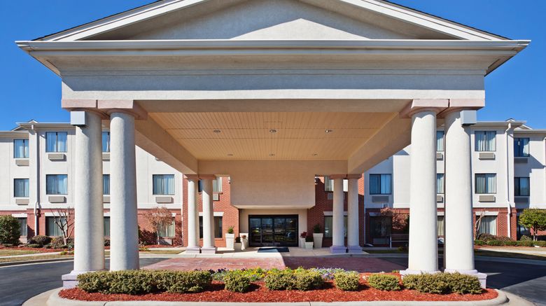 <b>Holiday Inn Express & Suites Reedsvile Other</b>. Images powered by <a href="https://www.leonardoworldwide.com/" title="Leonardo Worldwide" target="_blank">Leonardo</a>.