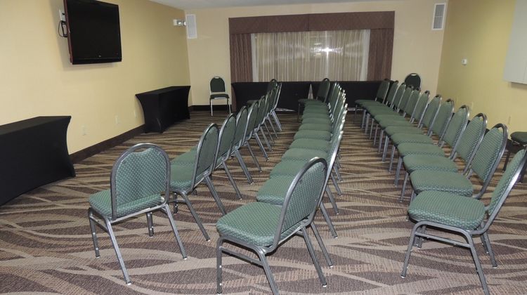 Holiday Inn Express/Suites Birmingham E Meeting