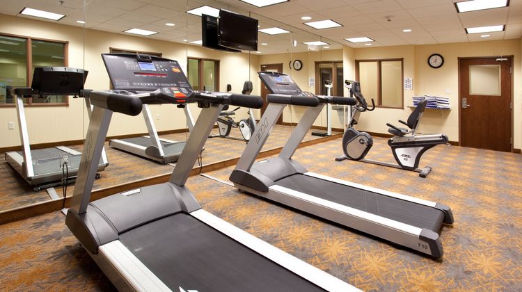 Holiday Inn Express Hotel & Suites Health Club