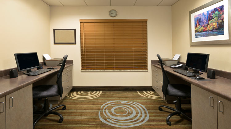 Holiday Inn Express Hotel & Suites Other