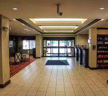Holiday Inn Express & Suites La Vale Lobby