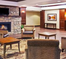 Holiday Inn Express & Suites Lobby