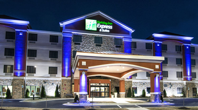 Holiday Inn Express/Stes University Area Exterior