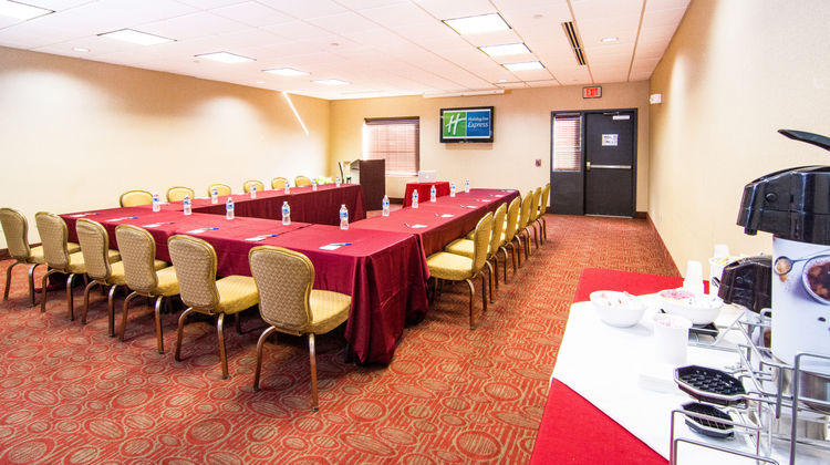 Holiday Inn Express/Stes University Area Meeting