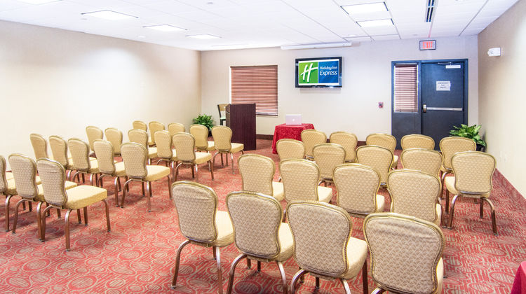 Holiday Inn Express/Stes University Area Meeting