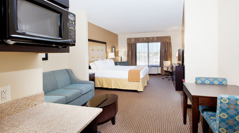 <b>Holiday Inn Express Hotel & Suites Suite</b>. Images powered by <a href="https://www.leonardoworldwide.com/" title="Leonardo Worldwide" target="_blank">Leonardo</a>.
