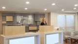 Holiday Inn Express Hartford South Lobby