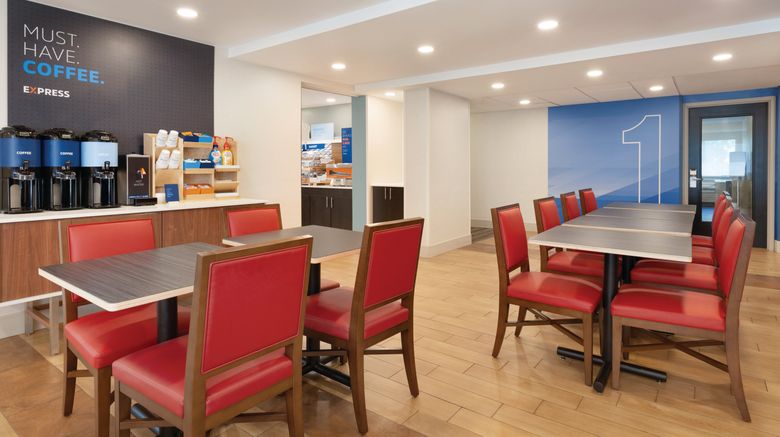 <b>Holiday Inn Express Hartford South Restaurant</b>. Images powered by <a href="https://www.leonardoworldwide.com/" title="Leonardo Worldwide" target="_blank">Leonardo</a>.