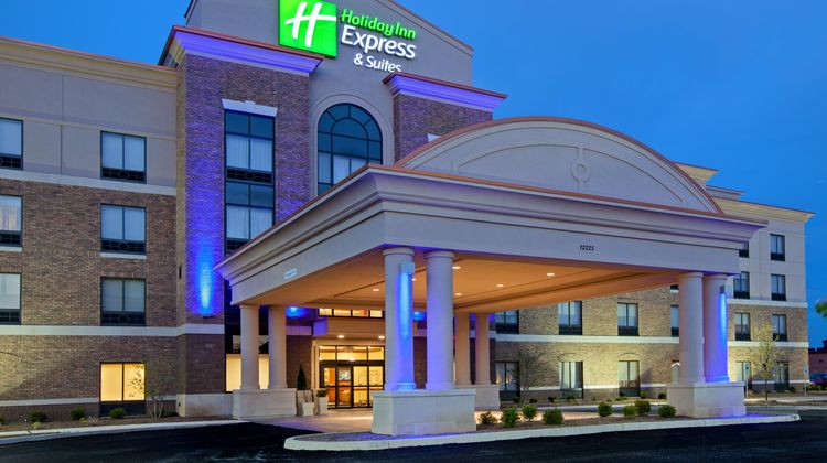 Holiday Inn Express Columbus Edinburgh Exterior