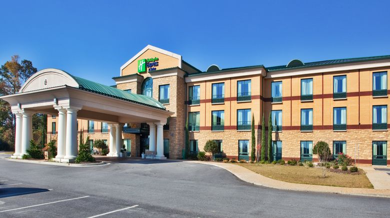 <b>Holiday Inn Express Hotel & Suites-West Exterior</b>. Images powered by <a href="https://www.leonardoworldwide.com/" title="Leonardo Worldwide" target="_blank">Leonardo</a>.
