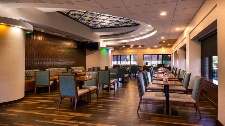 Holiday Inn & Suites Warren Restaurant