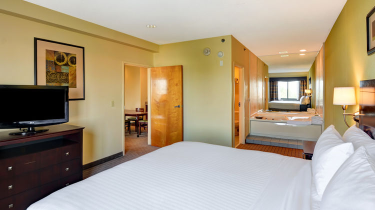 Holiday Inn Express Room