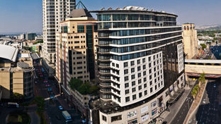 DaVinci Hotel & Suites