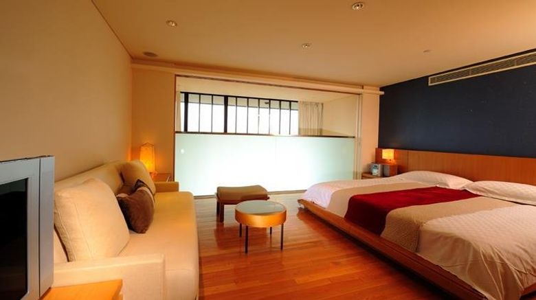 <b>Hotel Royal Chiao Hsi Suite</b>. Images powered by <a href="https://www.leonardoworldwide.com/" title="Leonardo Worldwide" target="_blank">Leonardo</a>.