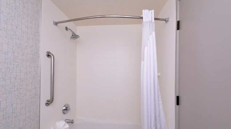 Holiday Inn Express Palm Desert Room