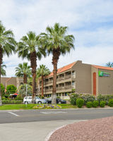 Holiday Inn Express Palm Desert