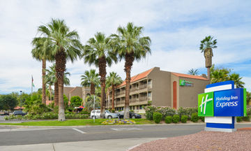 Holiday Inn Express Palm Desert