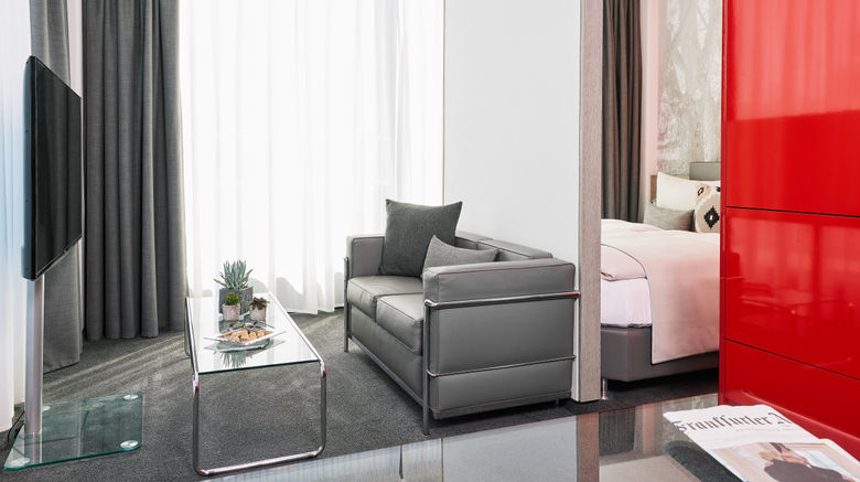 <b>Living Hotels Frankfurt Room</b>. Images powered by <a href="https://www.leonardoworldwide.com/" title="Leonardo Worldwide" target="_blank">Leonardo</a>.