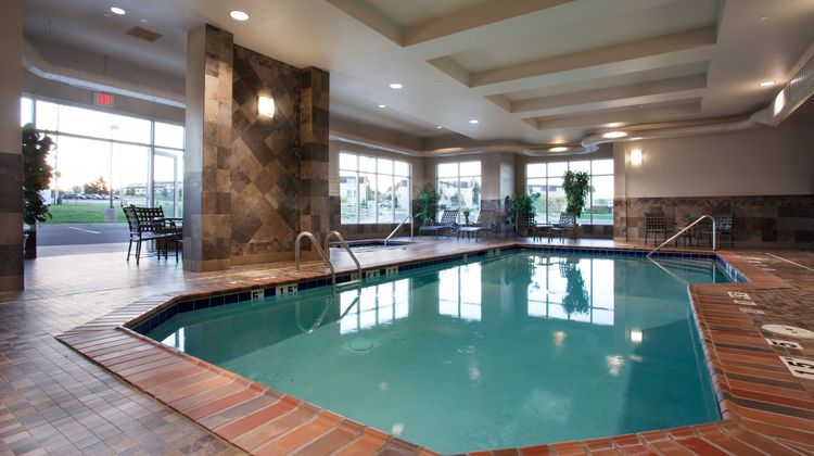 Holiday Inn Pool