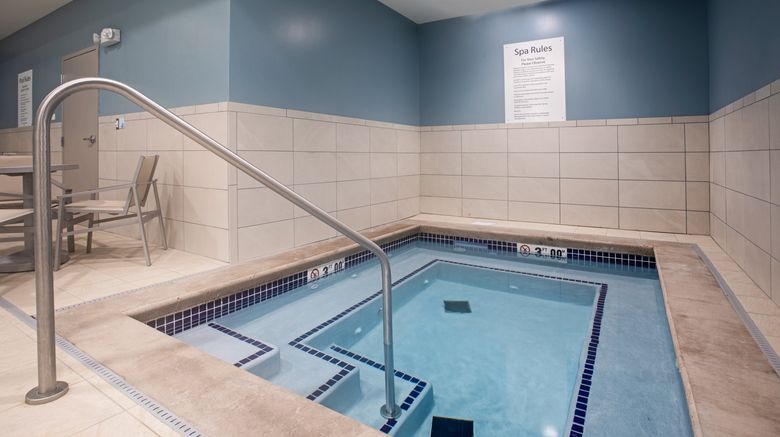 <b>Holiday Inn Express & Stes Sioux City N. Pool</b>. Images powered by <a href="https://www.leonardoworldwide.com/" title="Leonardo Worldwide" target="_blank">Leonardo</a>.