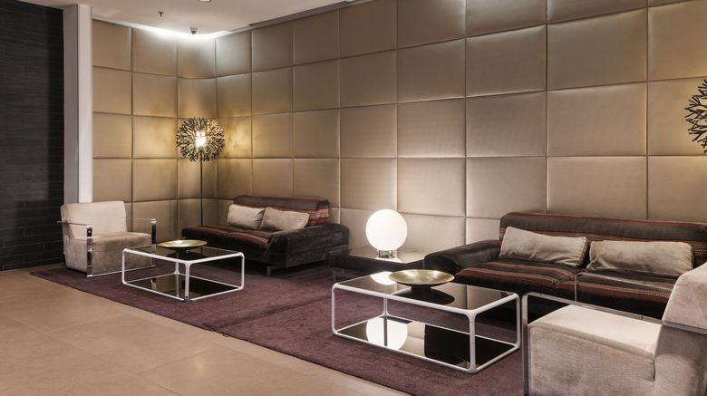<b>Eurostars Budapest Center Lobby</b>. Images powered by <a href="https://www.leonardoworldwide.com/" title="Leonardo Worldwide" target="_blank">Leonardo</a>.