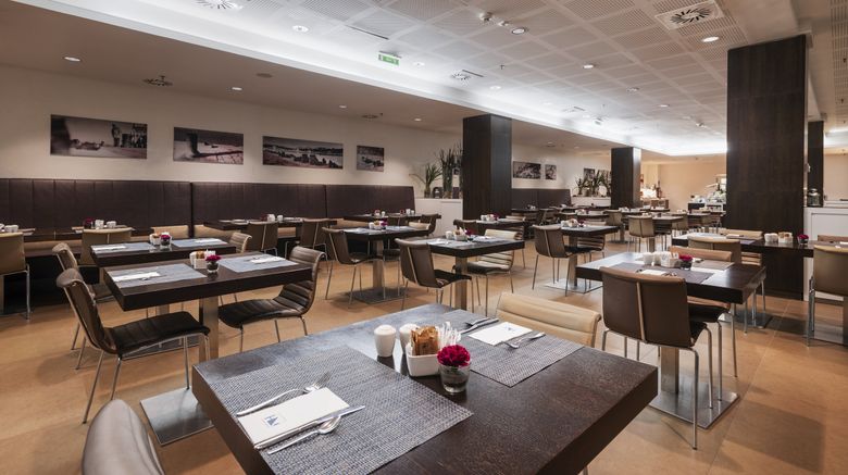 <b>Eurostars Budapest Center Restaurant</b>. Images powered by <a href="https://www.leonardoworldwide.com/" title="Leonardo Worldwide" target="_blank">Leonardo</a>.