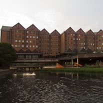 Centurion Lake Hotel