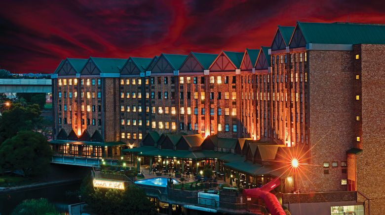 <b>Centurion Lake Hotel Exterior</b>. Images powered by <a href="https://www.leonardoworldwide.com/" title="Leonardo Worldwide" target="_blank">Leonardo</a>.