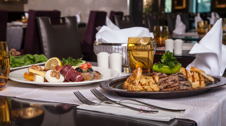 <b>Crowne Plaza Istanbul Oryapark Restaurant</b>. Images powered by <a href="https://www.leonardoworldwide.com/" title="Leonardo Worldwide" target="_blank">Leonardo</a>.