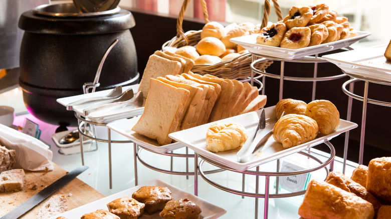 <b>Crowne Plaza Istanbul Oryapark Restaurant</b>. Images powered by <a href="https://www.leonardoworldwide.com/" title="Leonardo Worldwide" target="_blank">Leonardo</a>.