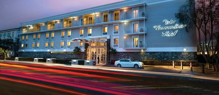 Commodore Hotel Exterior